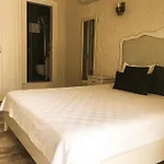 Lotus Koeyici Hotel