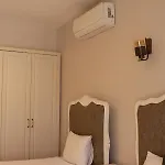 Hotel Lotus Koeyici