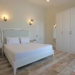 Lotus Koeyici Hotel *