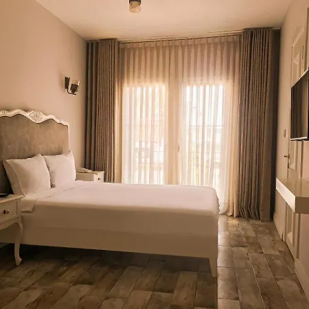 Ξενοδοχείο Lotus Koeyici *