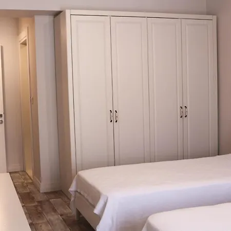 Lotus Köyiçi Otel *