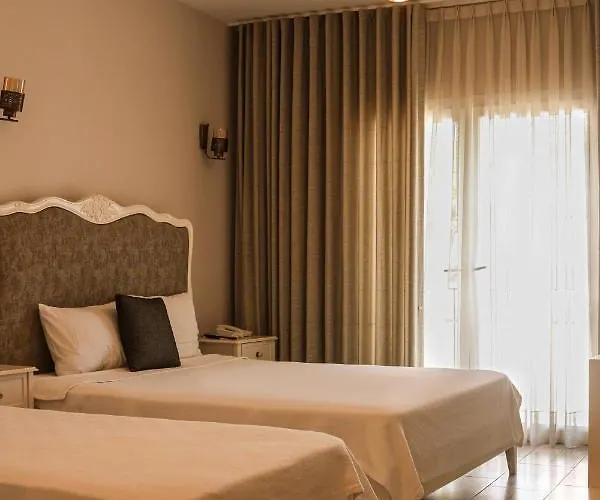 Lotus Koeyici * Alacati