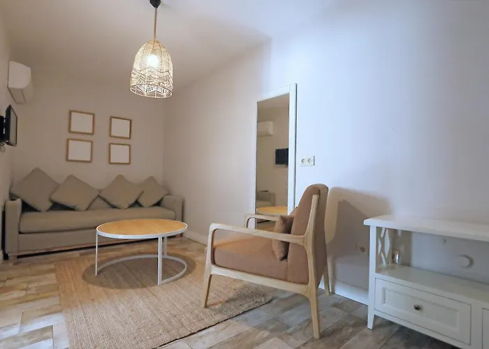 Lotus Koeyici Hotel *